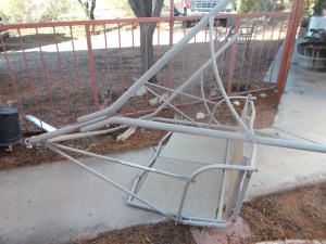 Settee swing