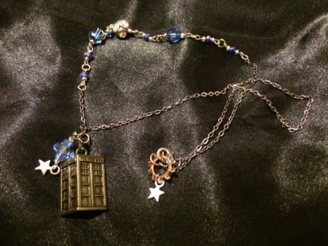 Doctor Who Tardis necklace